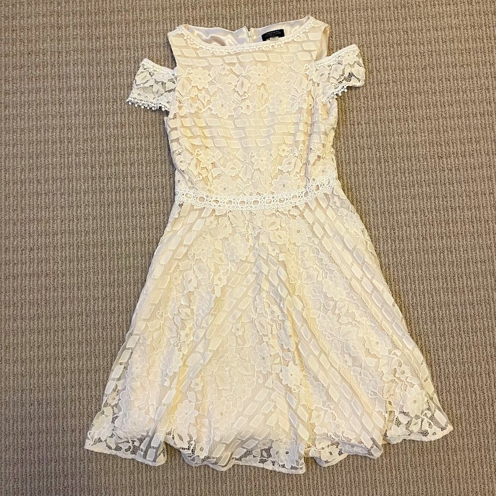 Tahari ASL Ivory Lace Dress-Size 4P